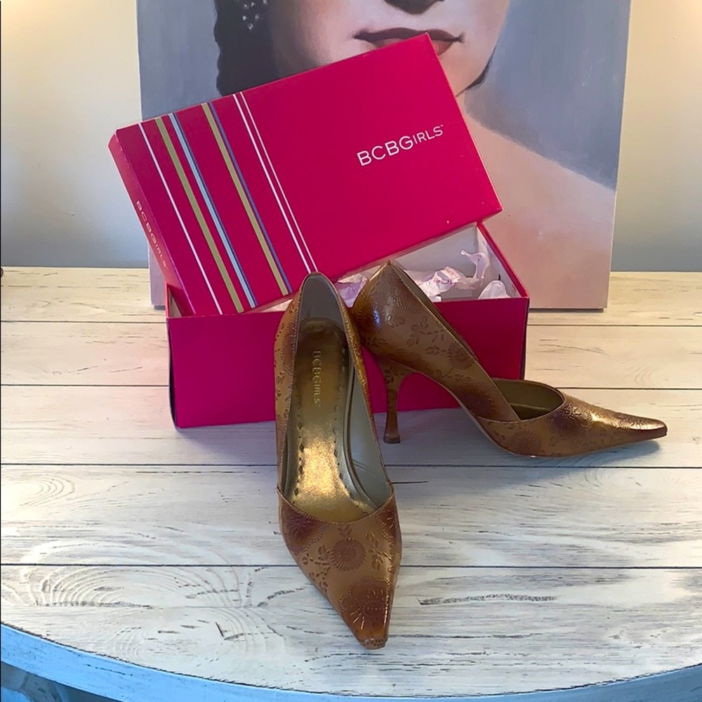 BCBG Girls tan high heels